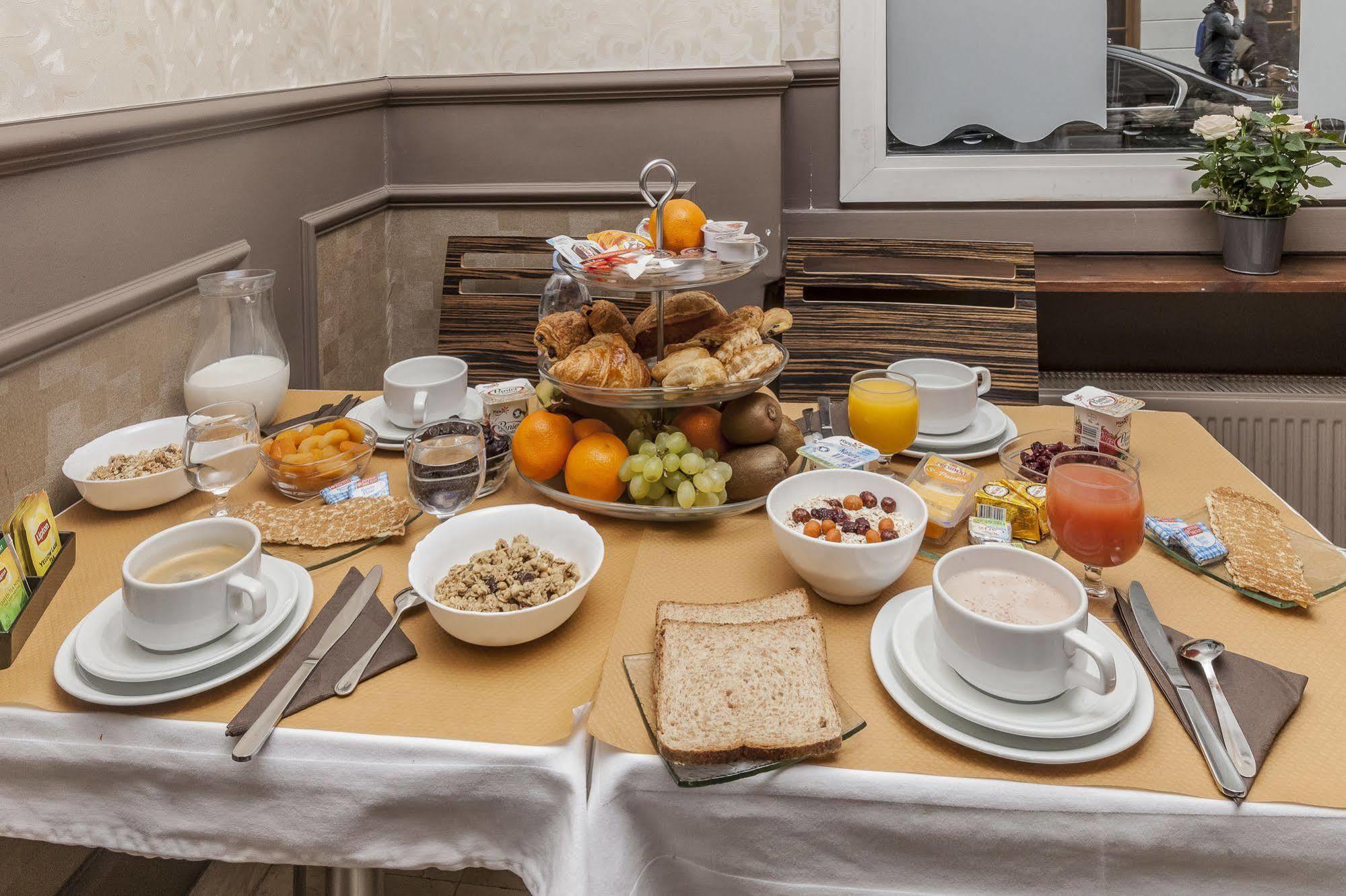 פריז Hotel Chabrol Opera מראה חיצוני תמונה